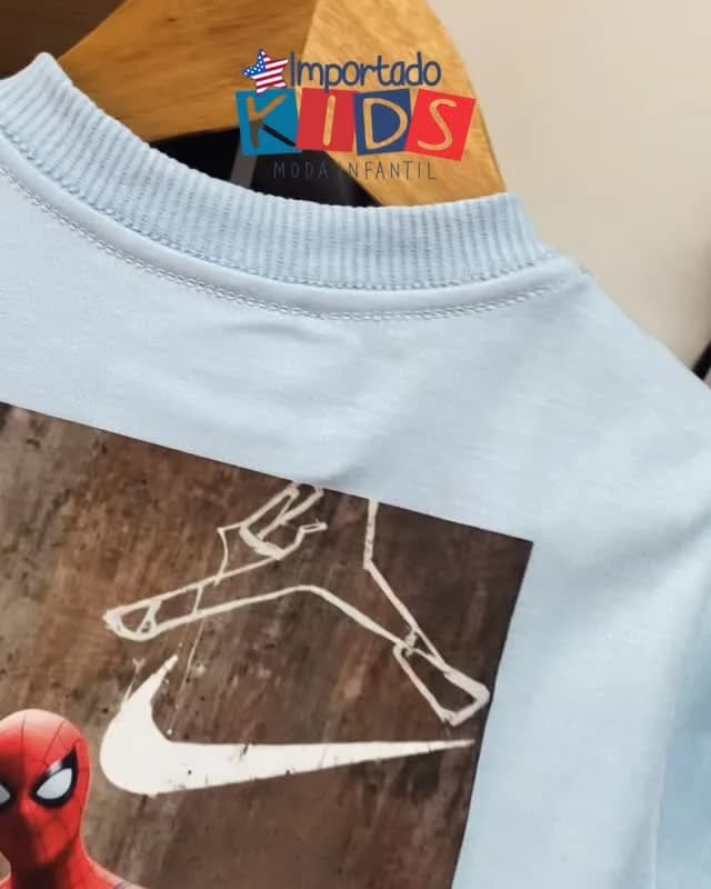 Camiseta Nike Spider-Man azul clara